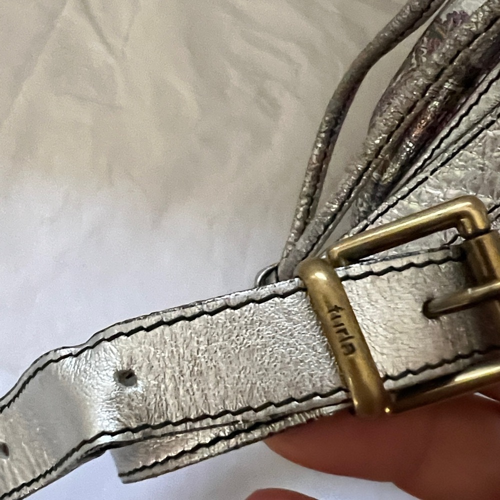 Furla Vintage Silver Leather Cinch Semi Structured Bucket Bag Made in Italy - Picture 12 of 16